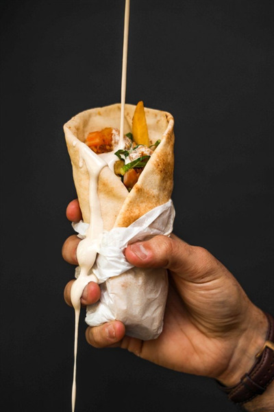 ساندویچ شاورمای ویژه دجاج(مرغ)