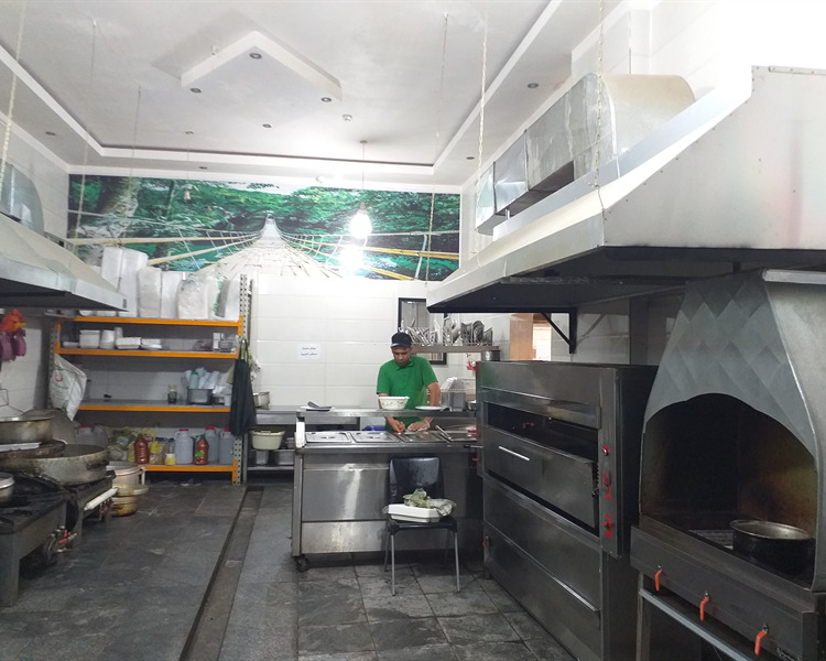 رستوران برگ زیتون